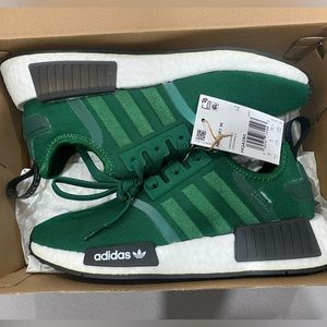Adidas NMD_R1 Womens size 5.5 shoes Green black white